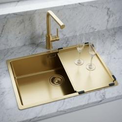 gold-kitchen-sink-with-faucet-and-glasses